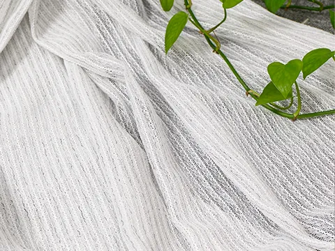 Lightweight & Airy
